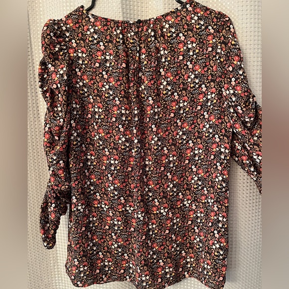 MAX Studio Floral 3/4 Ruched Sleeve Blouse SZ S - Picture 3 of 7